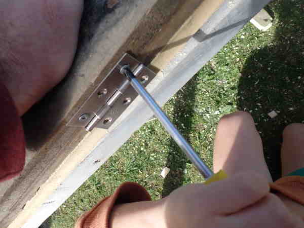 screw on hinge